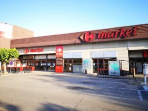 Commerce Franchisé Carrefour Market à Nîmes investir en crowdfunding immobilier Gard