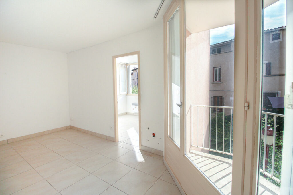 Immeuble Ancien marché à huile (39) investir en crowdfunding immobilier