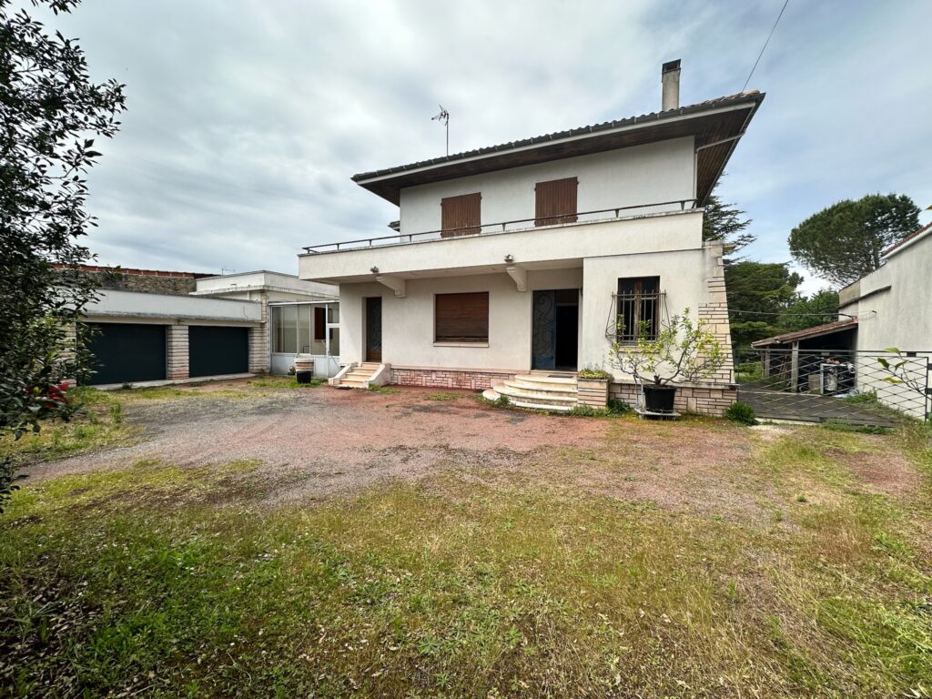 Investir dans une Maison à L'Isle-d'Espagnac en Crowdfunding Immobilier Charente sans credit ou apport