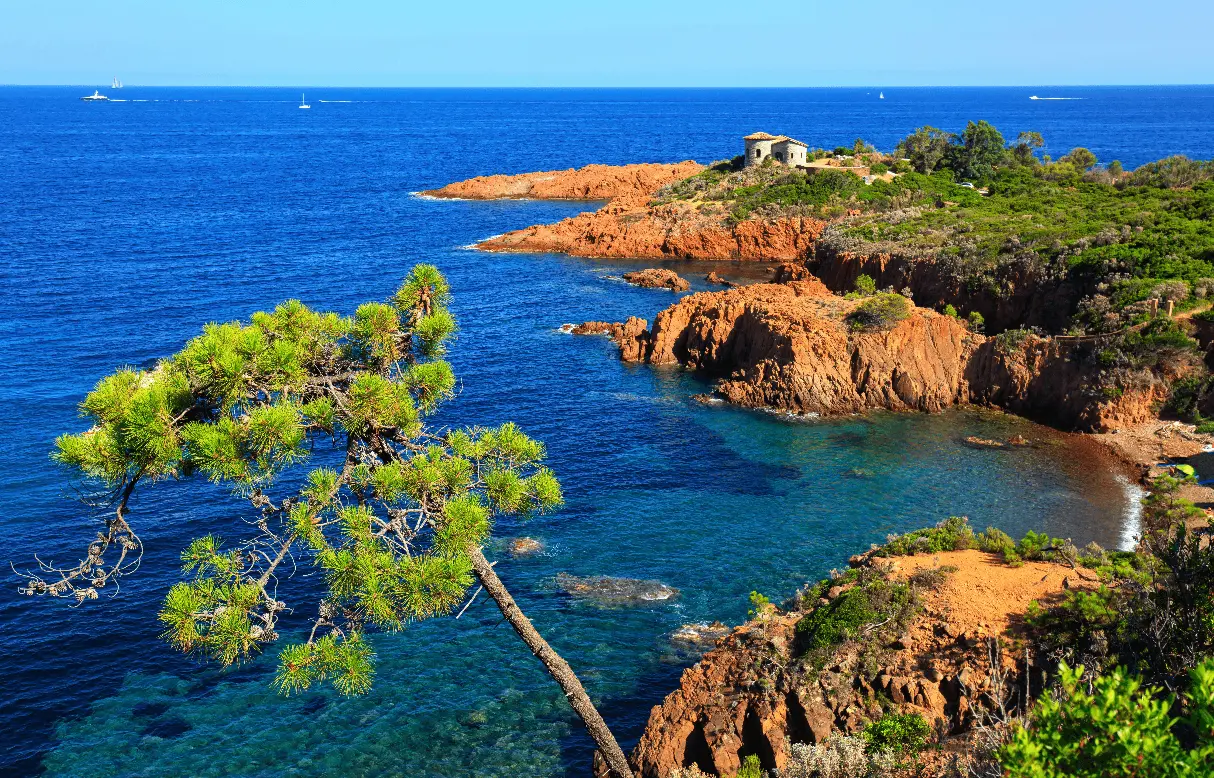 investir en crowdfunding immobilier et achat fractionné Hôtel 4 Théoule sur mer - Tranche II-image-2